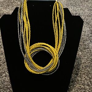 Mix it Color beaded necklace. Yellow and silver! New.
